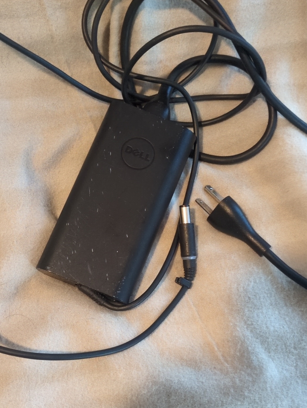 Dell Black 90W  AC Power Adapter Charger with DC Barrel Plug